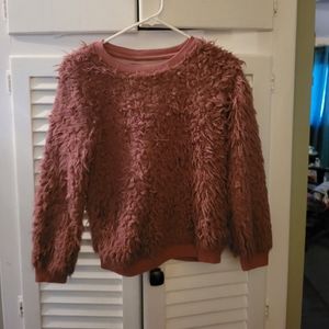Art Class Girls 10/12 Fuzzy sweater like new.